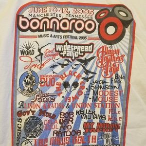2005 Bonnaroo Concert Tshirt EPIC LINEUP